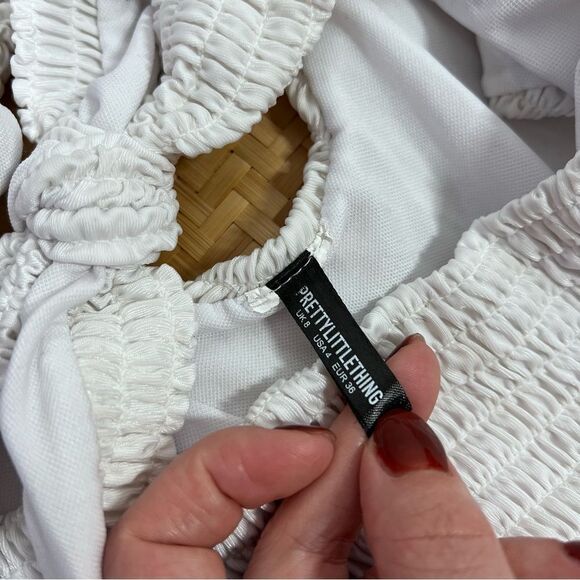 Prettylittlething white crinkle tie one piece swimsuit - Picture 5 of 5